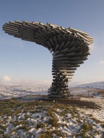 This futuristic sculpture sings when the wind blows and looks like the wreckage of an Alien space craft